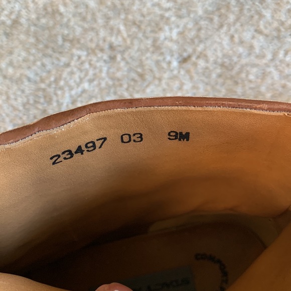 Stacy Adam’s. Ankle high Boots.  Size 9.  Gorgeous!! - Picture 7 of 10